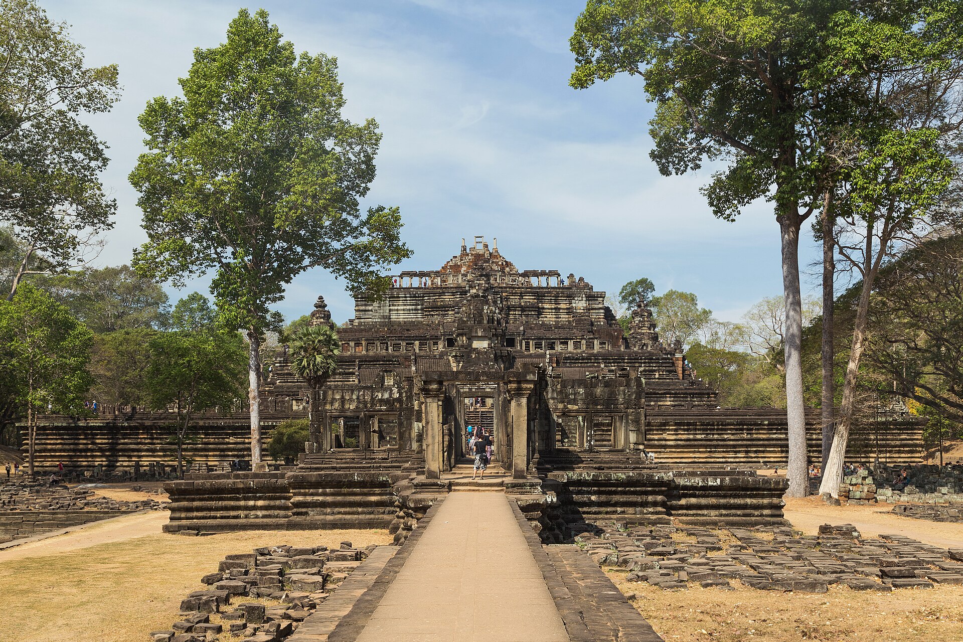 Baphuon (បាពួន), Cambodia