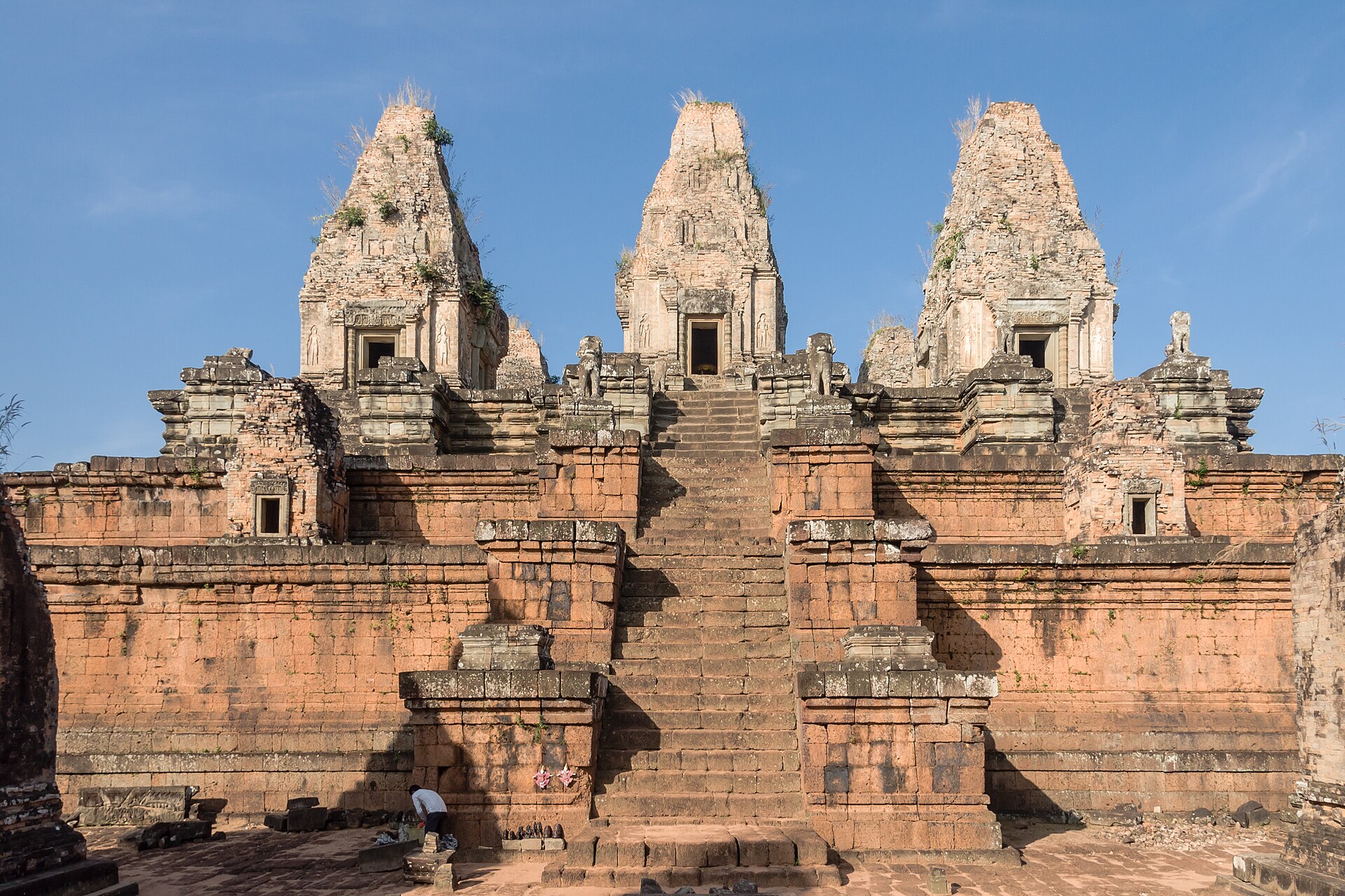 Pre Rup (ប្រែរូប), Cambodia