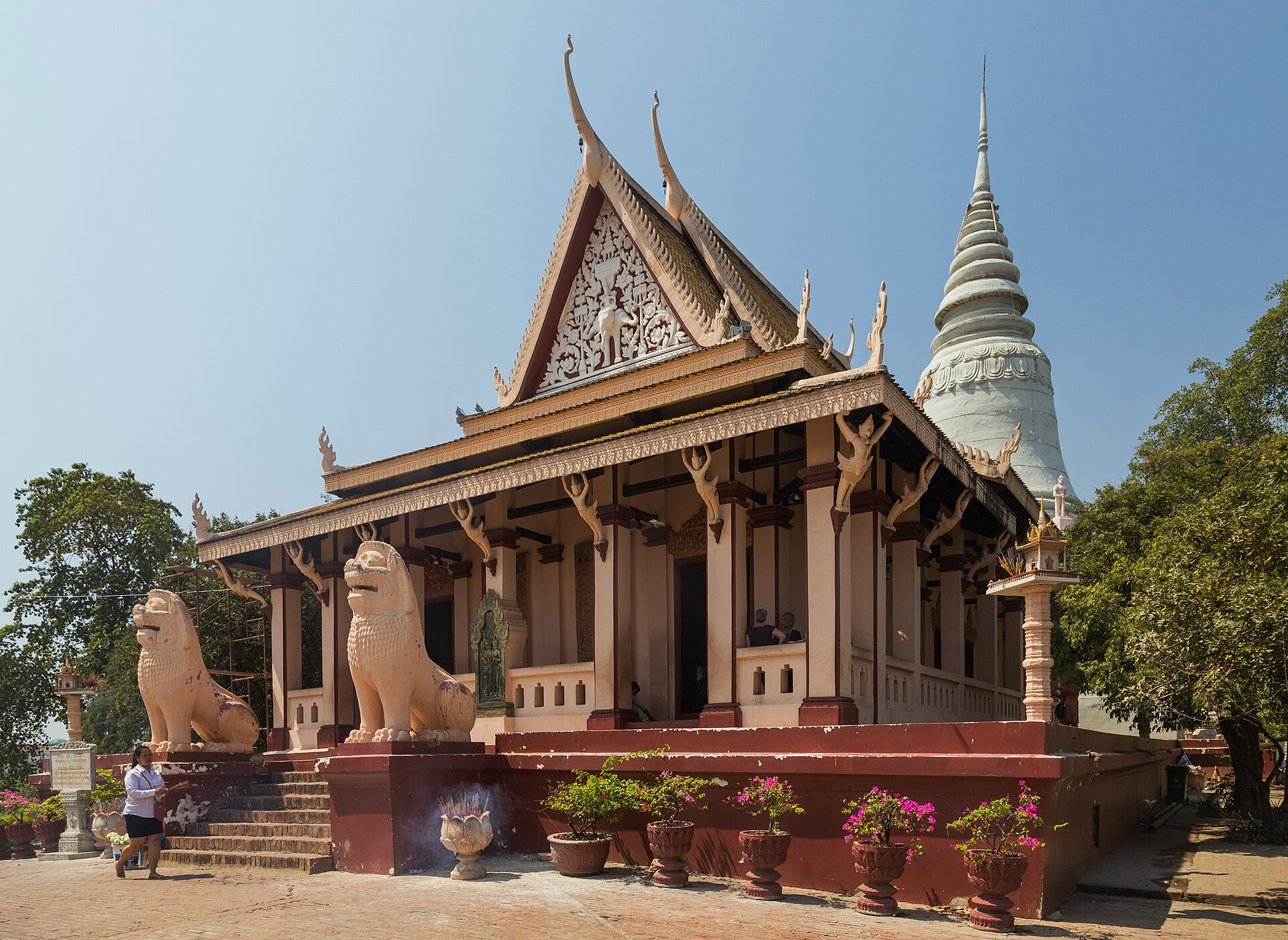 Wat Phnom (វត្តភ្នំ), Cambodia
