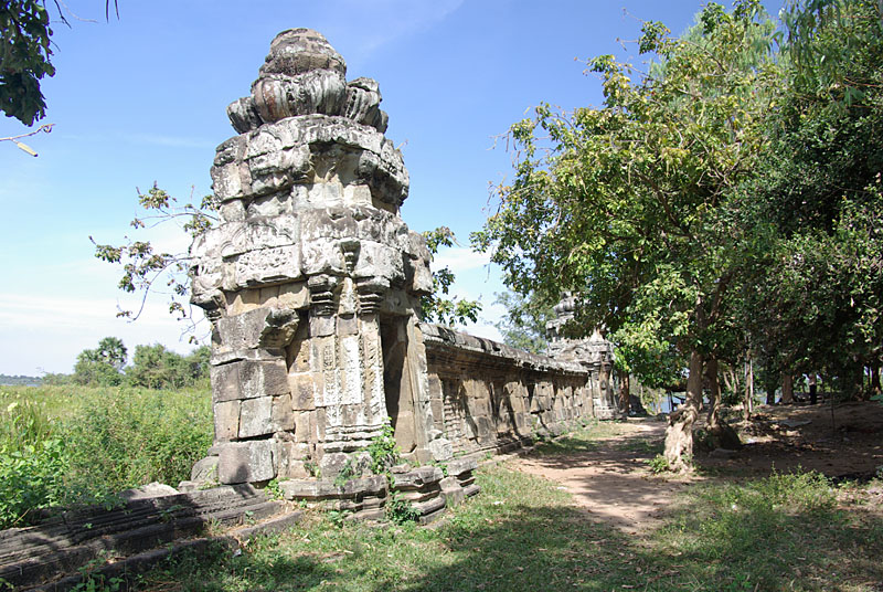 West Mebon (មេបុណ្យខាងលិច), Cambodia